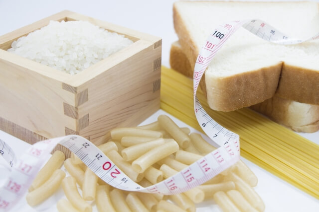 【食べて痩せる！】話題の糖質制限ダイエットを解説！―無理なく健康に糖質制限ダイエットー